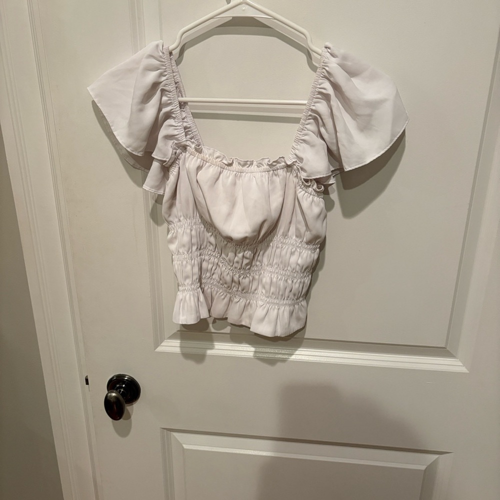 Abercrombie & Fitch White Ruffle Blouse